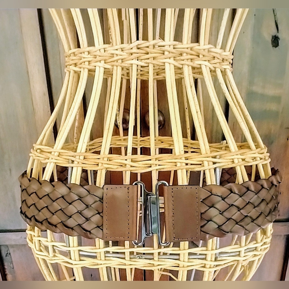 Belt Weaved Design NWOT Clip Closure